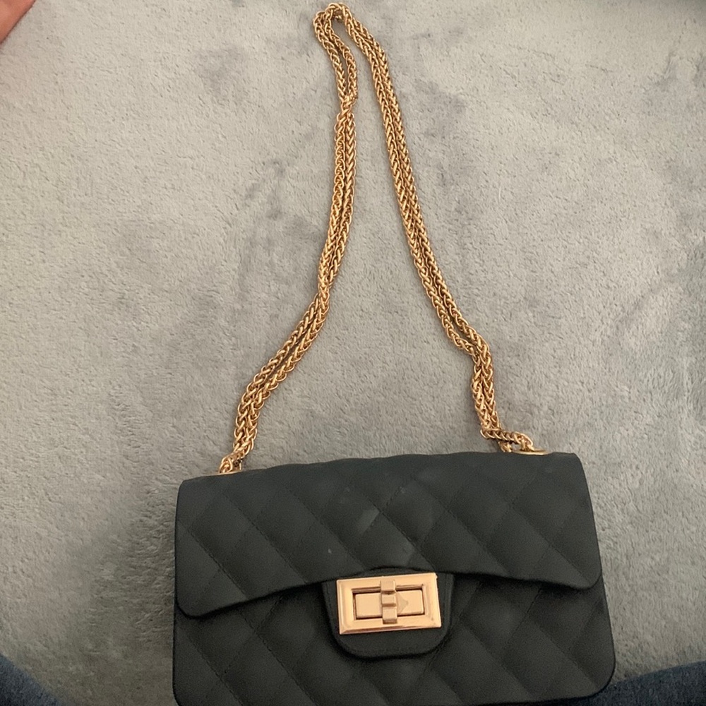 rubber purse